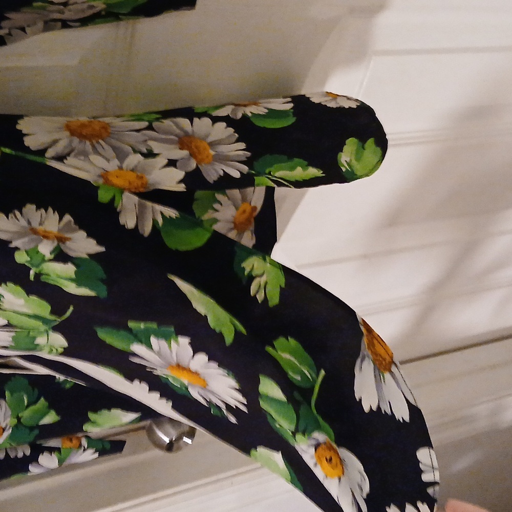 Daniel Field button-up blouse - Picture 6 of 7